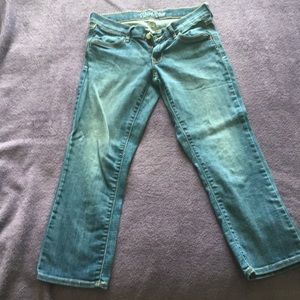 Old Navy Capri Jeans